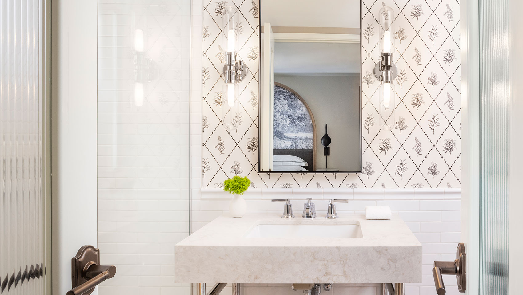 bathroom vanity sink